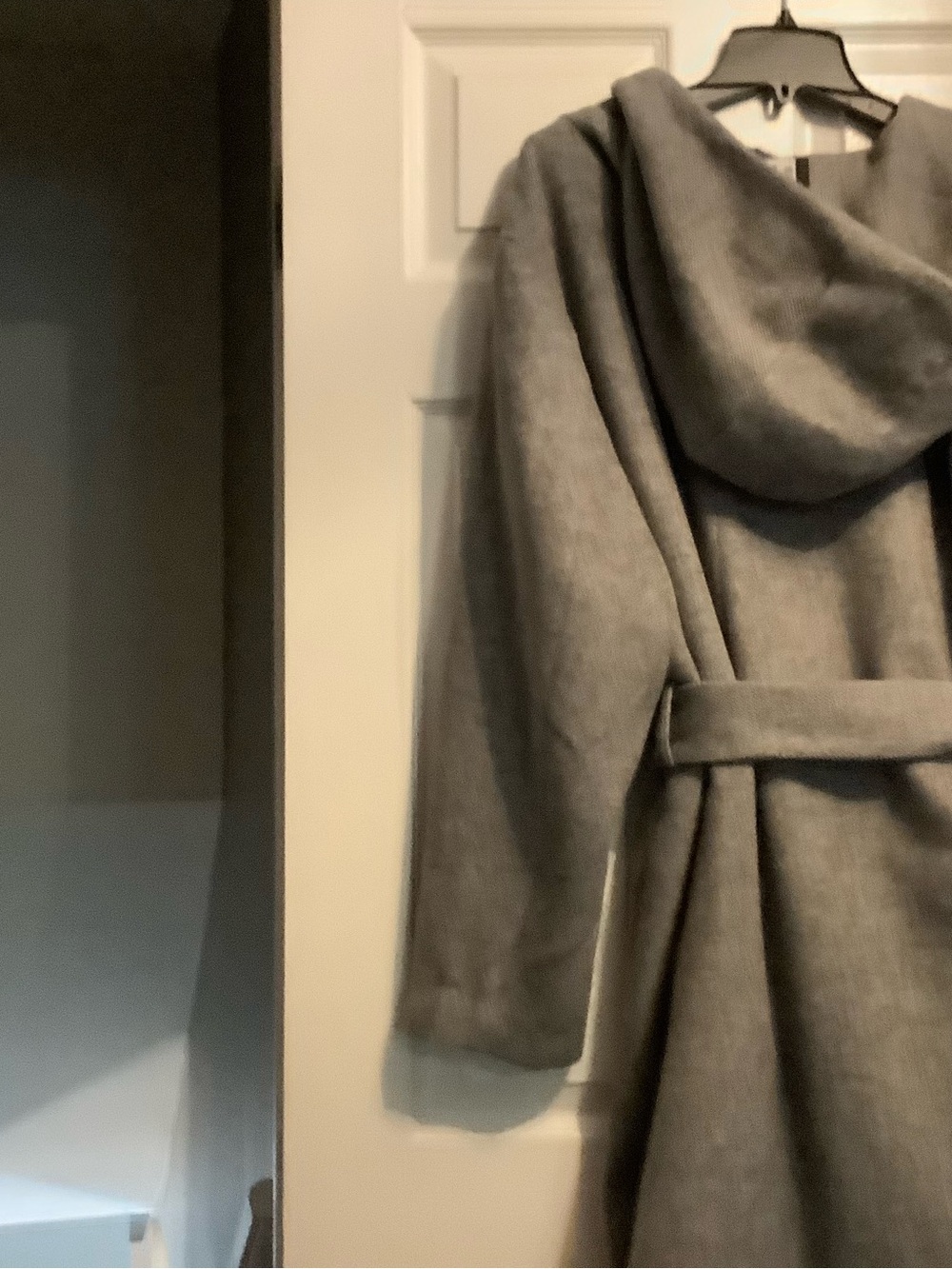 Penningtons Gray Hooded Wrap Trench Coat with Belt, NWT - Picture 5 of 12